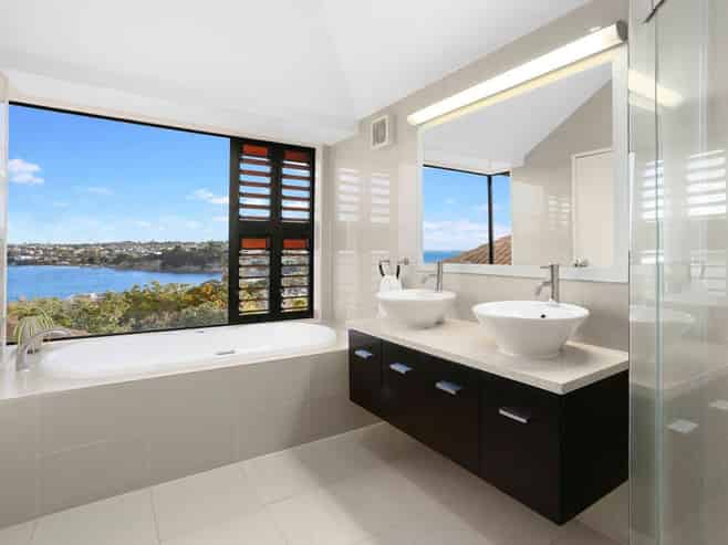 Auckland - Address withheld