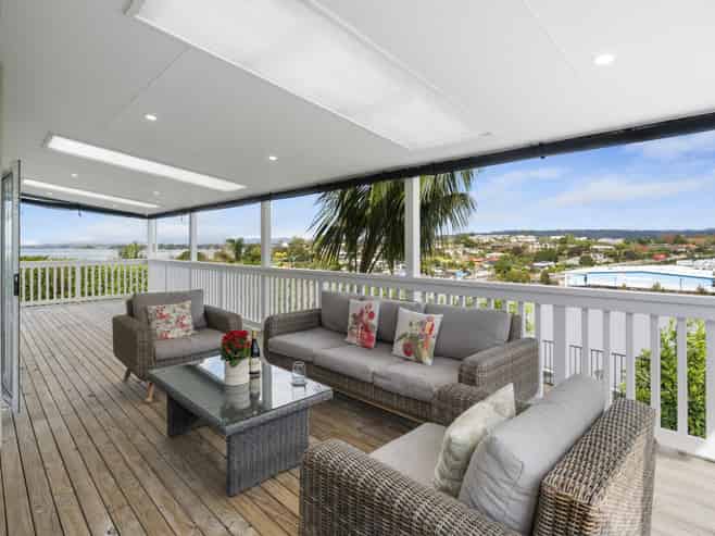 16 Tralee Street, Omokoroa