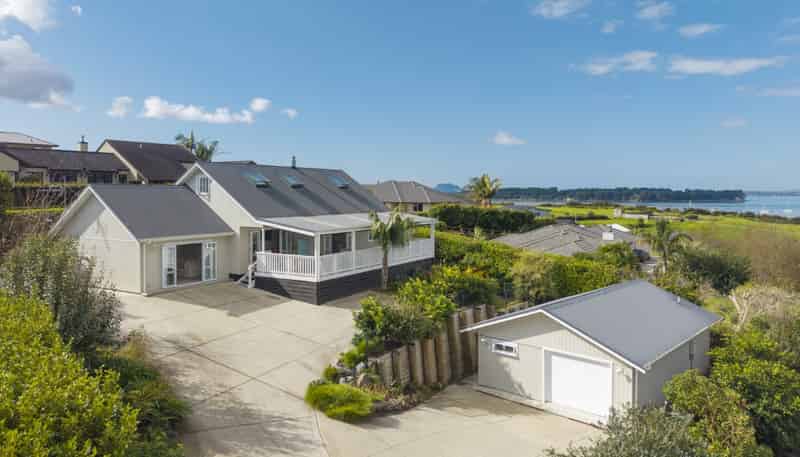 16 Tralee Street, Omokoroa