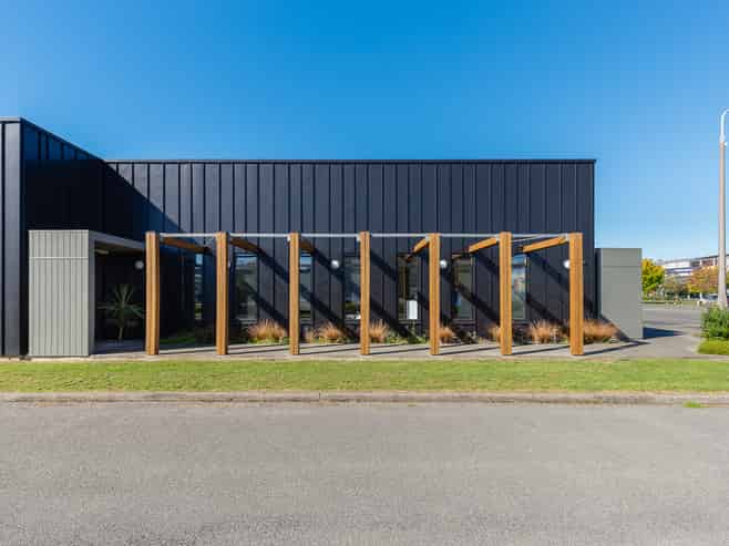 Modern Professional Offices on CBD Fringe