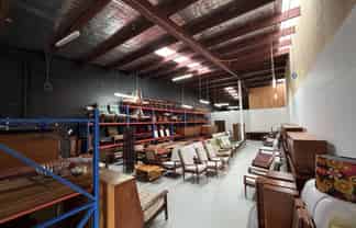 Harris Road industrial unit - prime frontage