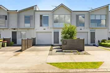 44 Owen Chapman Drive, Red Beach