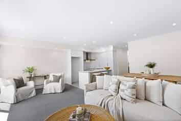 44 Owen Chapman Drive, Red Beach