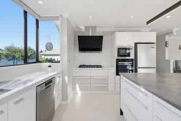 6B Pemberton Drive, DARFIELD