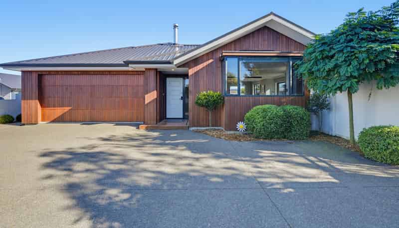 6B Pemberton Drive, DARFIELD