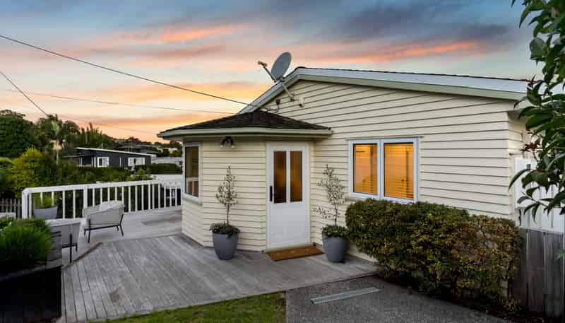 1/10 Hythe Terrace, Mairangi Bay