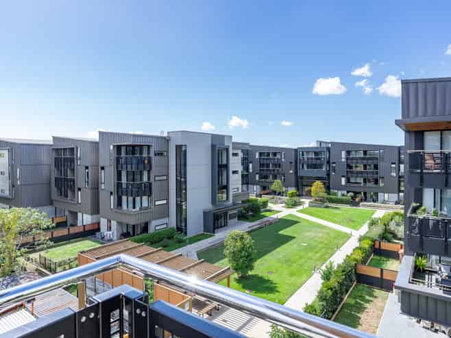 3/11 Spring Street, Onehunga