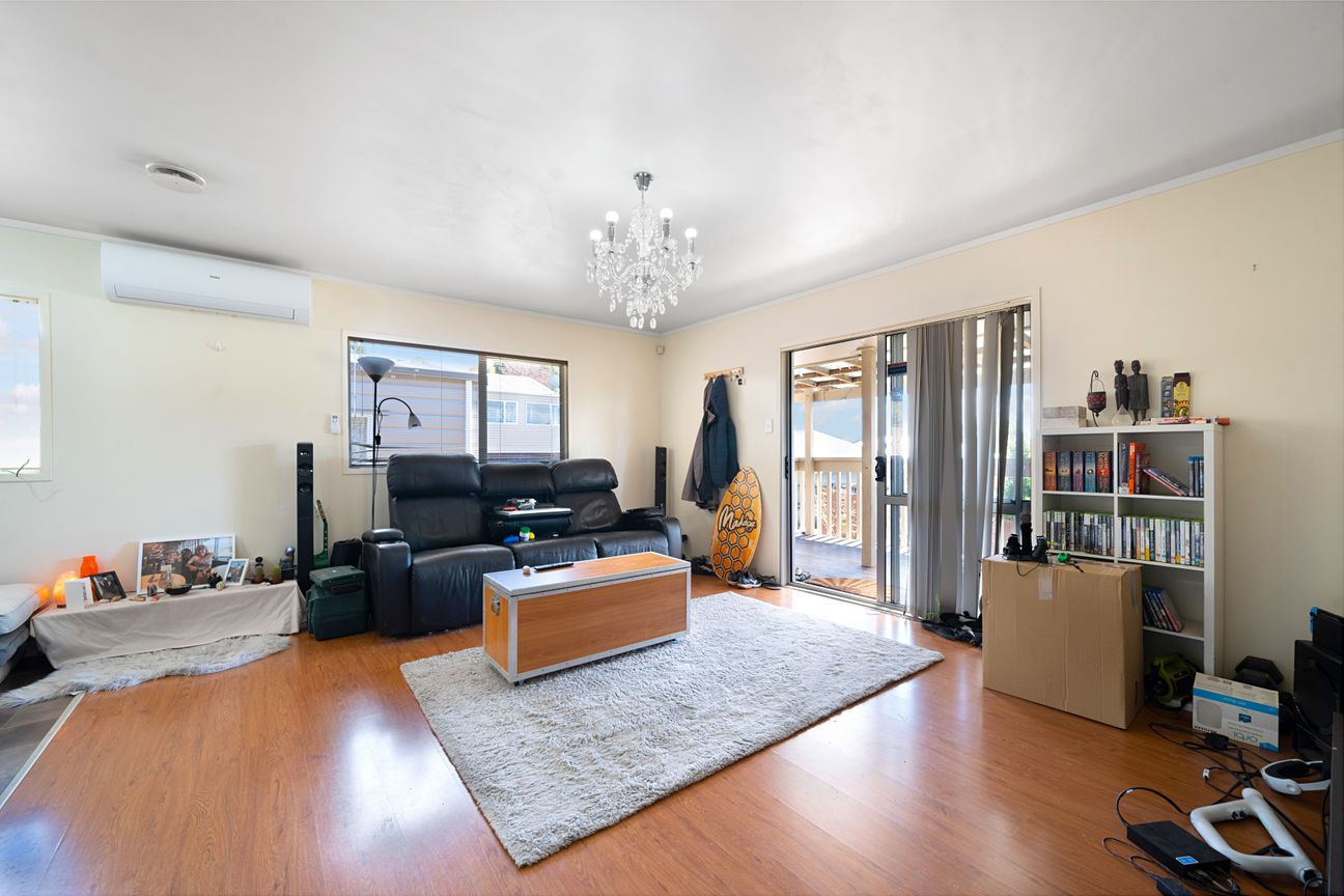 House in Henderson-Massey, McLaren Park, Henderson - View 5