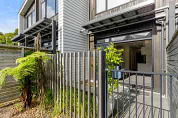 5 Glen Evans Crescent, Fairfield