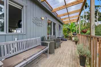 12 Chenery Road, Red Beach