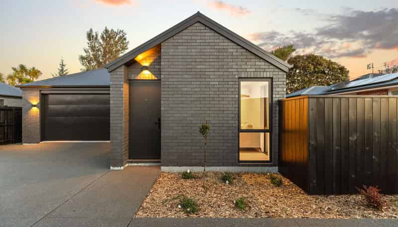 1/123 Kennedys Bush Road, Halswell
