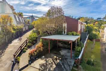22 Rondane Place, Tirohanga