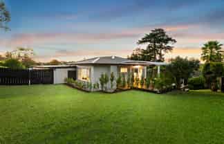 1/83 Carlisle Road, Browns Bay