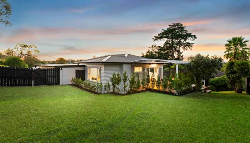 1/83 Carlisle Road, Browns Bay