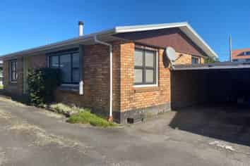 2B/7 High Street West, Waitara