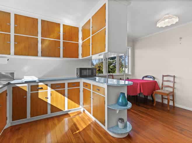 4 Avon Terrace, Taradale