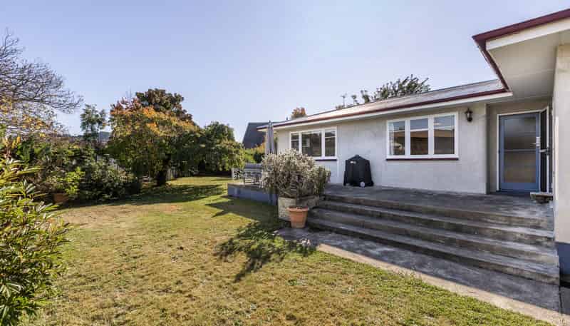 4 Avon Terrace, Taradale