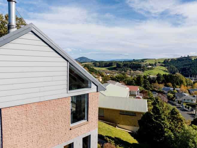 24 Leary Street, Kenmure