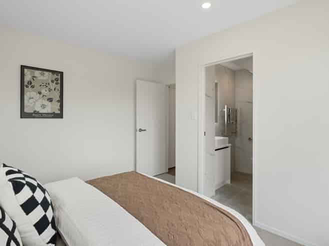 5/125 Universal Drive, Henderson