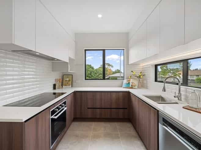 5/125 Universal Drive, Henderson