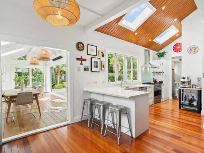 52 Springleigh Avenue, Mount Albert