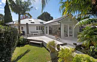 52 Springleigh Avenue, Mount Albert