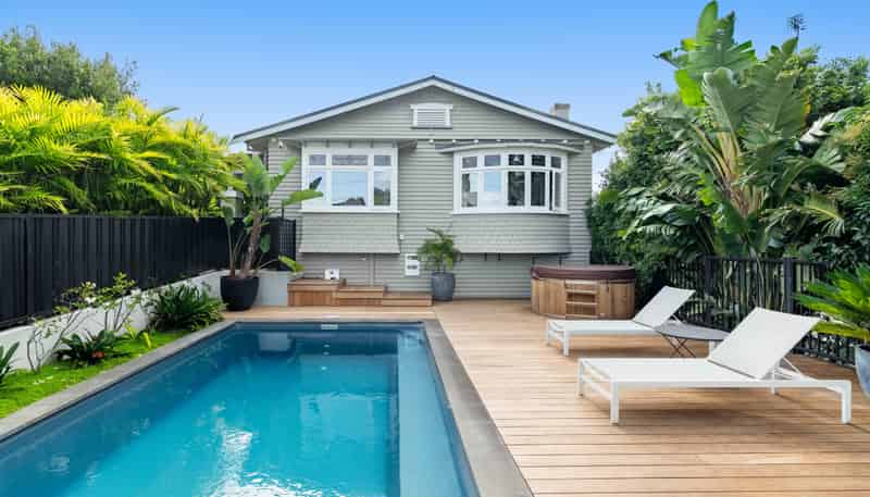 38 Alexis Avenue, Mount Albert