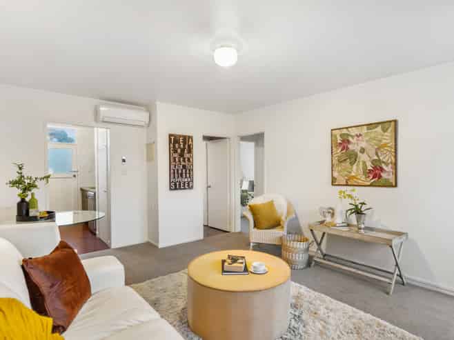 10E Graysons Lane, Mount Eden