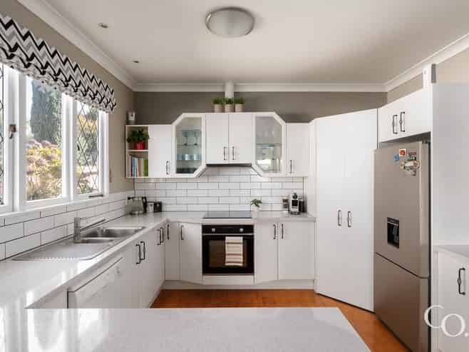 191 Edgecumbe Road, Avenues