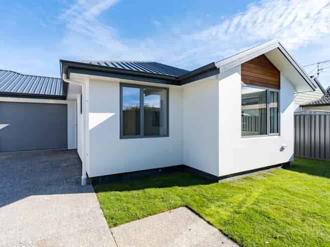 100 A and  Bush Road, Mosgiel