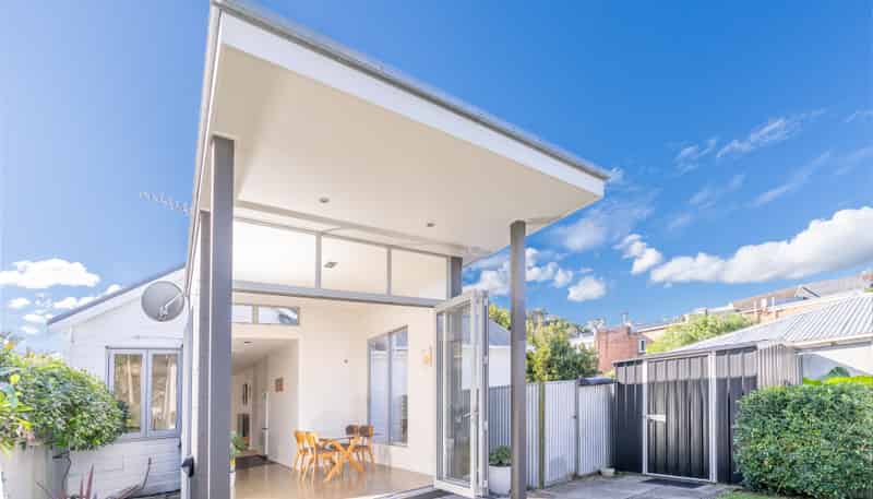 3/2C Valley Road, Mount Eden