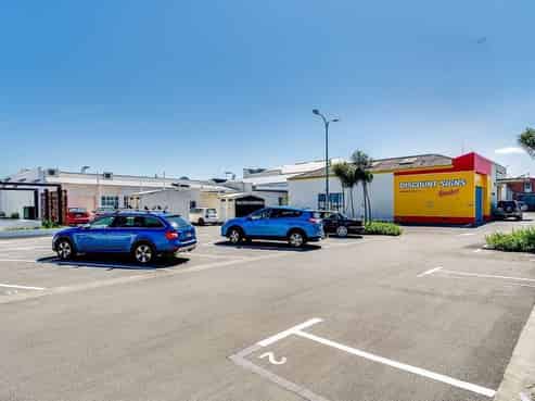Central storage or workshop tenancy