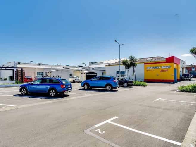 Central storage or workshop tenancy