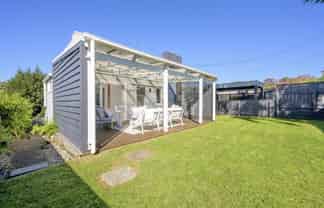 32 Paine Street, Judea