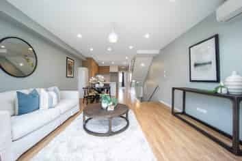 4 Rengarenga Rise, Albany