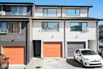 4 Rengarenga Rise, Albany