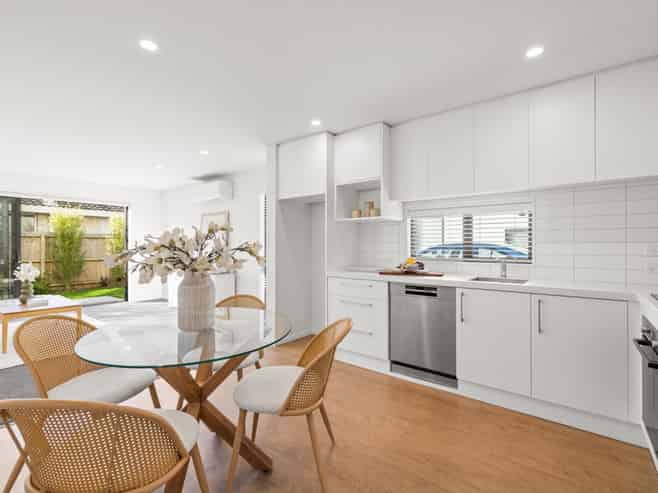 4/15 Whitmore Street, Saint Albans
