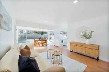 28 Dallinghoe Crescent, Milford