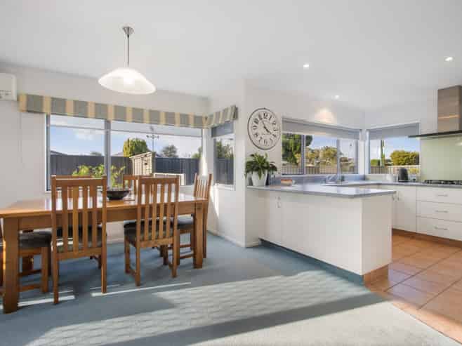 2 Atlanta Court, Katikati