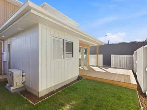 2/69A Cameron Road, Te Puke