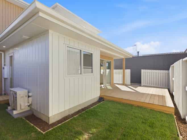 2/69A Cameron Road, Te Puke