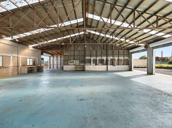 Secure warehouse with drive-through access
