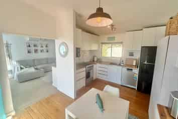 30A Sundown Avenue, Manly