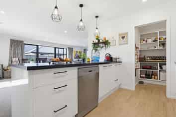 54 Sandhurst Drive, Rolleston