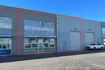 Quality warehouse and offices