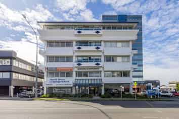 2D/15 Auburn Street, Takapuna