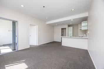 2D/15 Auburn Street, Takapuna