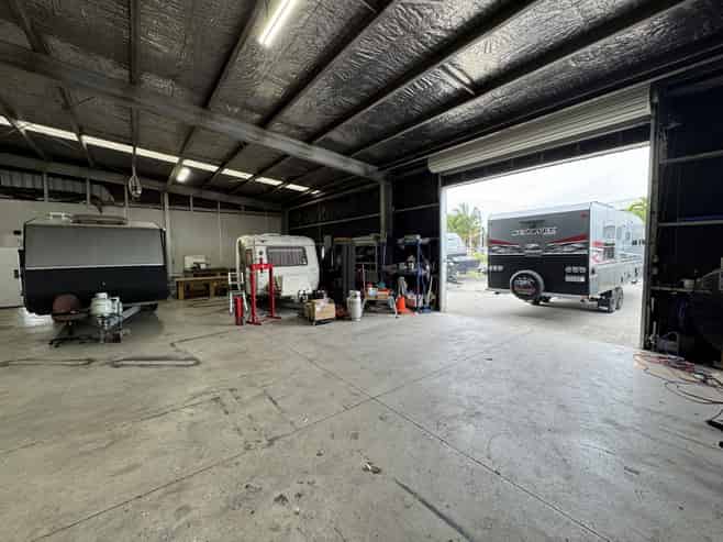 Warehouse – Yard – Profile