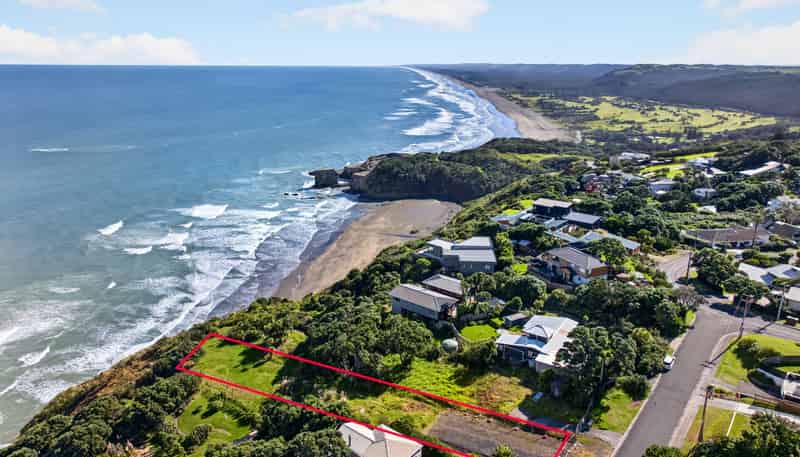 9 Ngatira Road, Muriwai