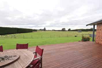 203 Pomona Road East, Makarewa